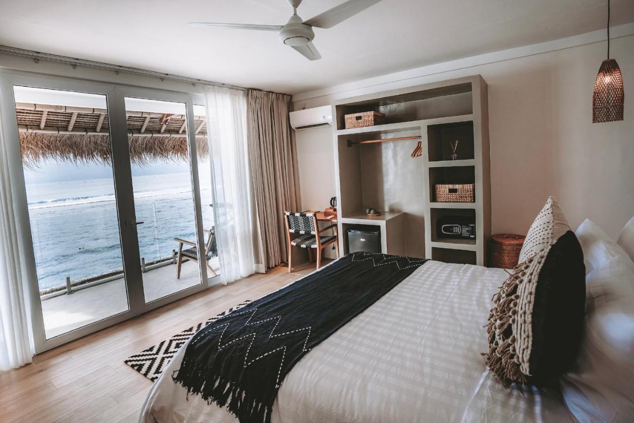 Legends Beachfront Resort ウルワツ エクステリア 写真